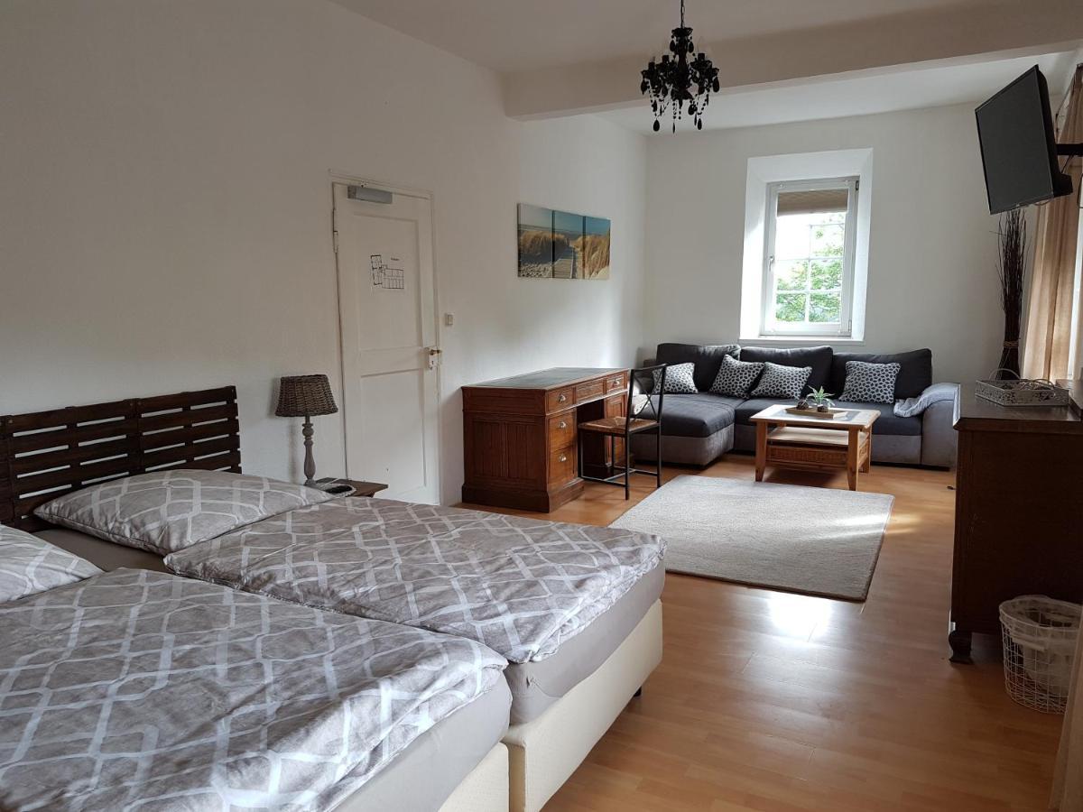 Einhaus Guest house